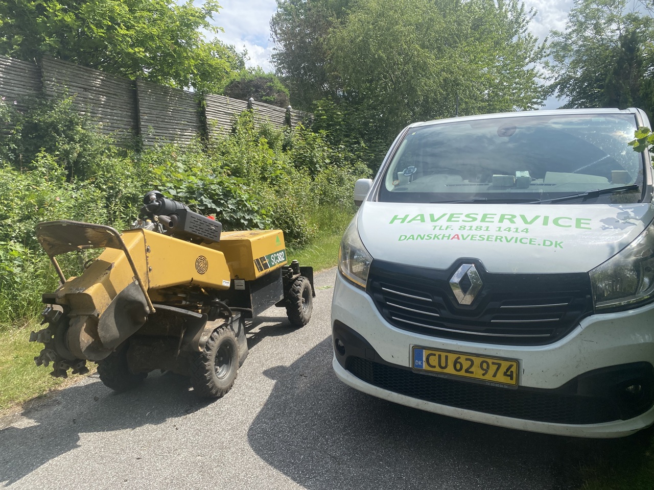 stubfraesning-vejby-vaerktoejsbil-og-stubfraeser-klar-2025-06-05 13.23.31