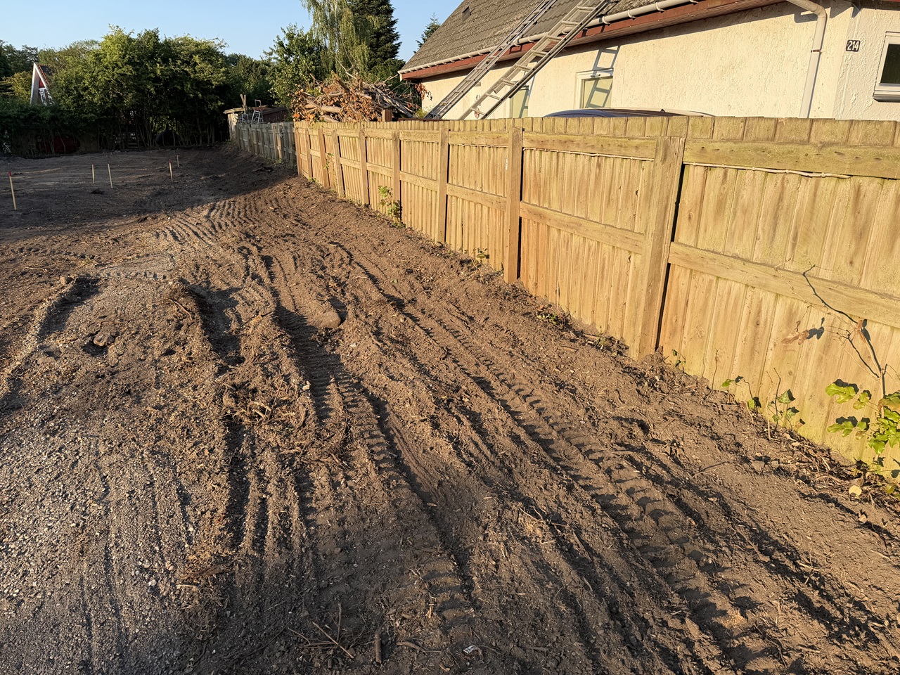 faerdig-byggemodnet-grund-efter-stubfraesning-ballerup-2026-07-14 19.59.23